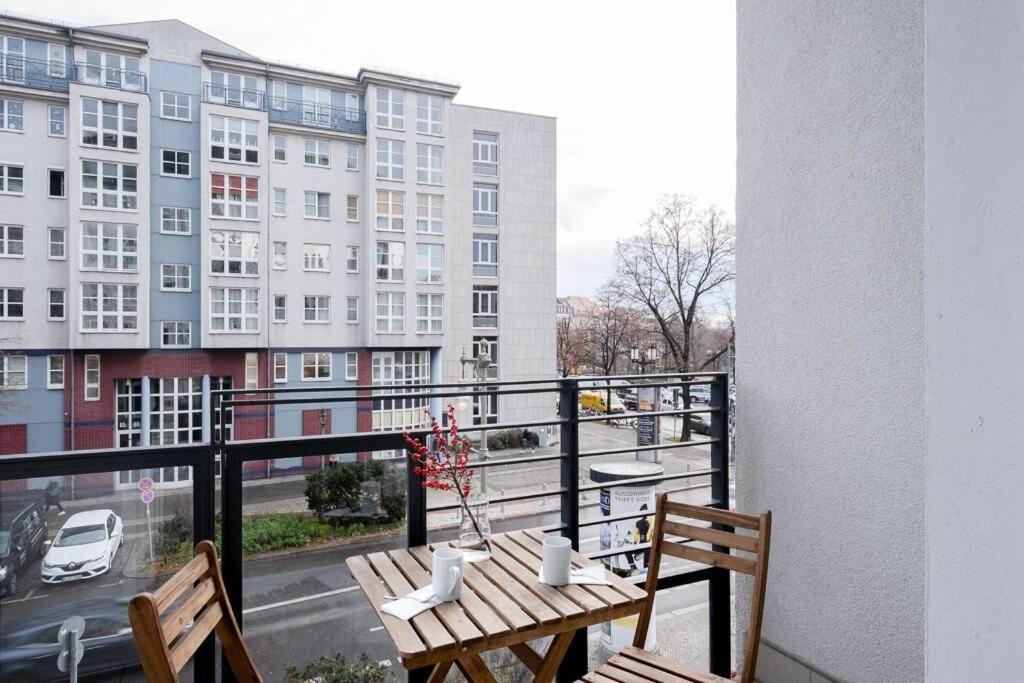 Sc 05 By Rockchair Apartments L Superhost Status L 2 Bedrooms Boxspringbeds Balcony Elevator - Cozy Family & Business Flair Welcomes You! Berlin Exterior foto