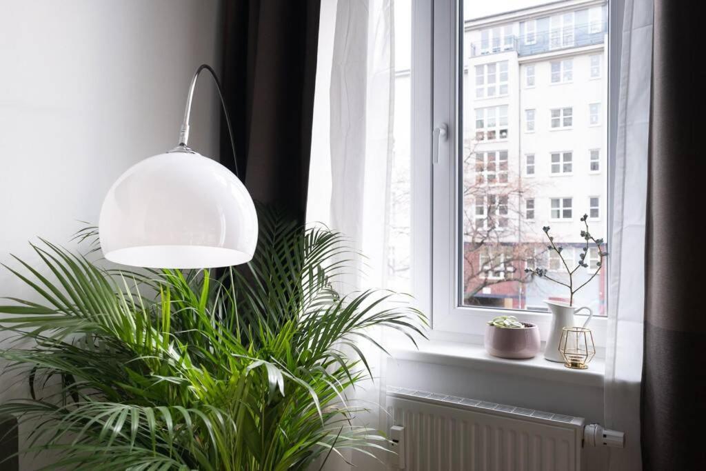 Sc 05 By Rockchair Apartments L Superhost Status L 2 Bedrooms Boxspringbeds Balcony Elevator - Cozy Family & Business Flair Welcomes You! Berlin Exterior foto
